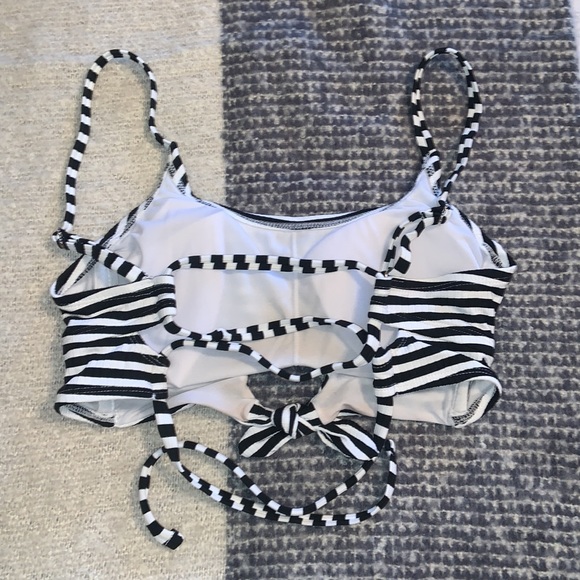 Swim Suit Top and pouch - Picture 4 of 11